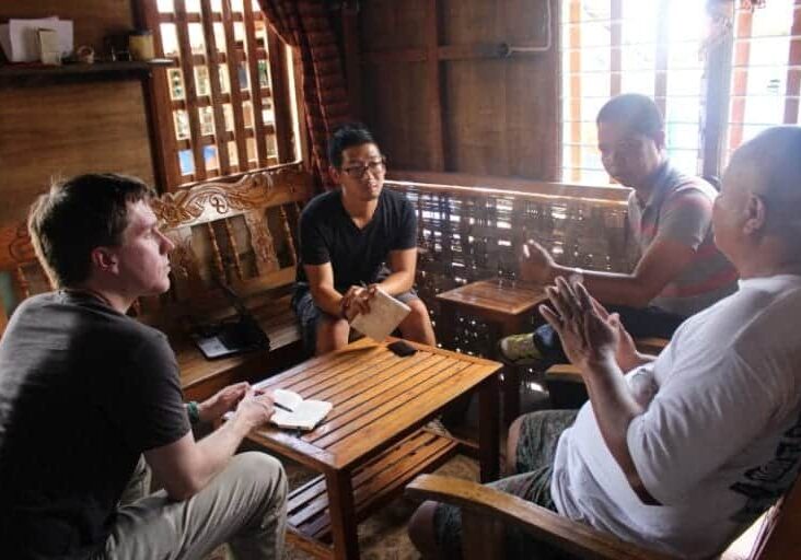 CauseLabbers sit with end user to understand how to create a better experience during an HCD workshop